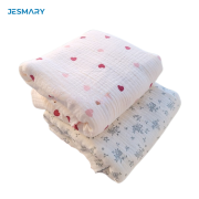 Chăn cho bé làm từ vải muslin